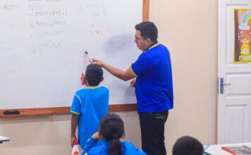 Educação de Parintins é destaque nacional: 182 professores recebem premiação do MEC