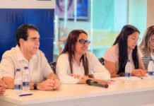 Prefeita Valciléia Maciel acompanha mutirão de exames e reúne gerências das UBSs em Manacapuru