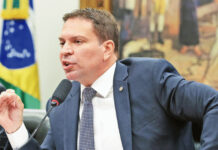 Alexandre Ramagem é preso pelo ICE nos EUA