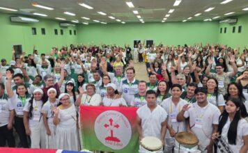 Auditório lotado marca abertura da 8ª Conferência Municipal de Saúde de Parintins