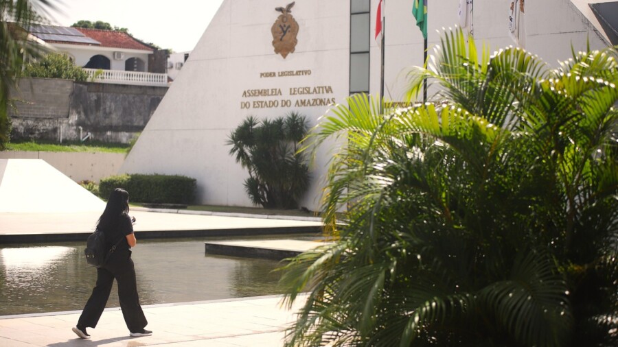 Aleam-realiza-nesta-terca-feira-o-1o-Seminario-Estadual-ECA-Digital-para-debater-protecao-de-criancas-na-internet-Foto-Matheus-Rodrigues-Aleam
