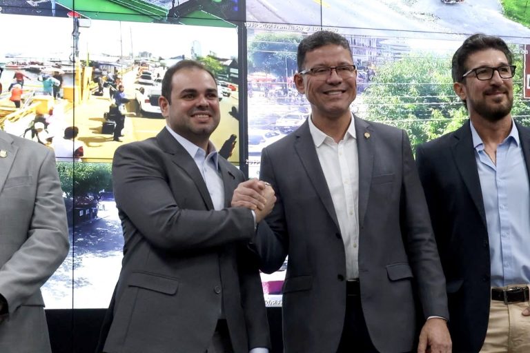 SECOM_-_GOVERNADOR_ROBERTO_CIDADE_E_O_GOVERNADOR_DE_RONDNIA_MARCOS_ROCHA2-5-768x512