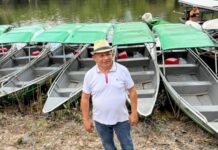 Sinésio Campos entrega casa de farinha mecanizada e voadeiras para fortalecer produtores em Manicoré