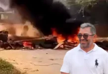 Moradores fecham estrada em manifestação contra a gestão Augusto Ferraz em Iranduba