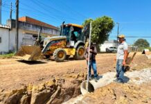 Prefeitura de Parintins inicia drenagem no Pascoal Alaggio e prepara bairro para receber asfalto