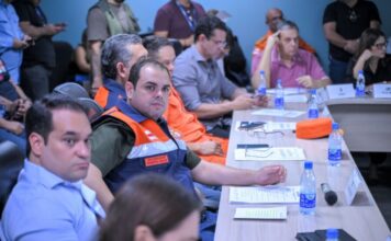 Governador Roberto Cidade coordena reunião Comitê de Enfrentamento a Eventos Climáticos e Ambientais no Amazonas
