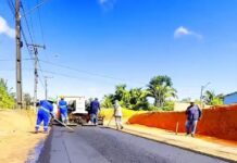 Prefeito Thomé Neto vem transformando Autazes em um grande canteiro de obras, com asfaltamento de bairros em todos os cantos da cidade