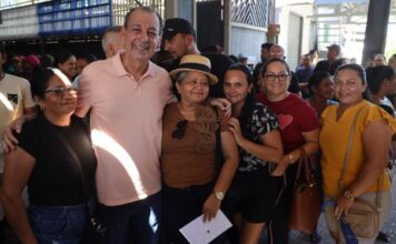 Em Anamã e Codajás, Omar apresenta propostas para que a região volte a receber investimentos do governo do estado