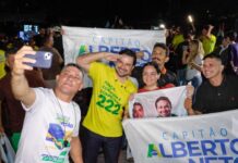 Capitão Alberto Neto e candidatos do PL realizam ‘adesivaço’ na madrugada deste domingo