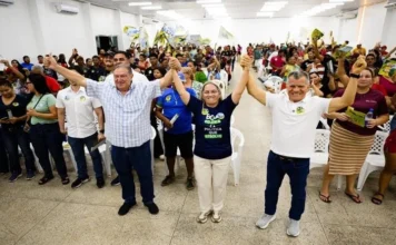 Candidato a deputado estadual Bosco Saraiva apresenta propostas do Programa Interior Forte em encontro com lideranças e moradores de Manacapuru