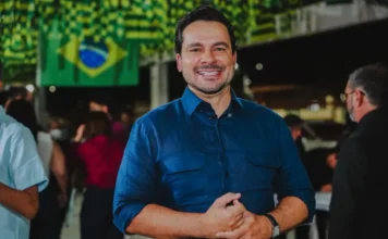 Capitão Alberto Neto amplia vantagem e lidera corrida ao Senado, aponta Veritá