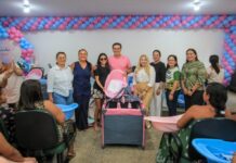 Programa ‘Carinho de Mãe’, da Prefeitura de Parintins, entrega 200 kits para gestantes