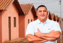 Prefeito Vanilso Monteiro anuncia a construção de conjuntos habitacionais no município de Japurá