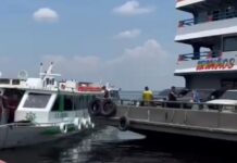VÍDEO: Embarcação colide com lancha ancorada no Porto do Rodway em Manaus
