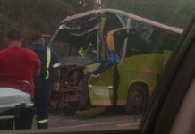 VÍDEO: Motorista de ônibus fica preso nas ferragens após acidente na BR 174