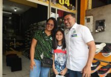 Wilson Lima defende liberdade para trabalhar e empreender durante caminhada na zona Norte