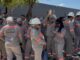 Eletricistas terceirizados da Âmbar Energia fazem uma greve por melhores condições de trabalho em Manaus