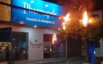 VÍDEO: Fiação pega fogo e assusta populares na Avenida Humberto Calderaro Filho