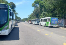 URGENTE: Rodoviários paralisam 100% do transporte coletivo deixando milhares de pessoas à pé em Manaus