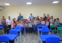 Mateus Assayag chega a 64 obras entregues com inauguração de duas escolas em Parintins
