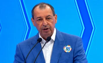 Omar promete retomar o funcionamento das delegacias 24h por dia e ampliar o efetivo da Polícia